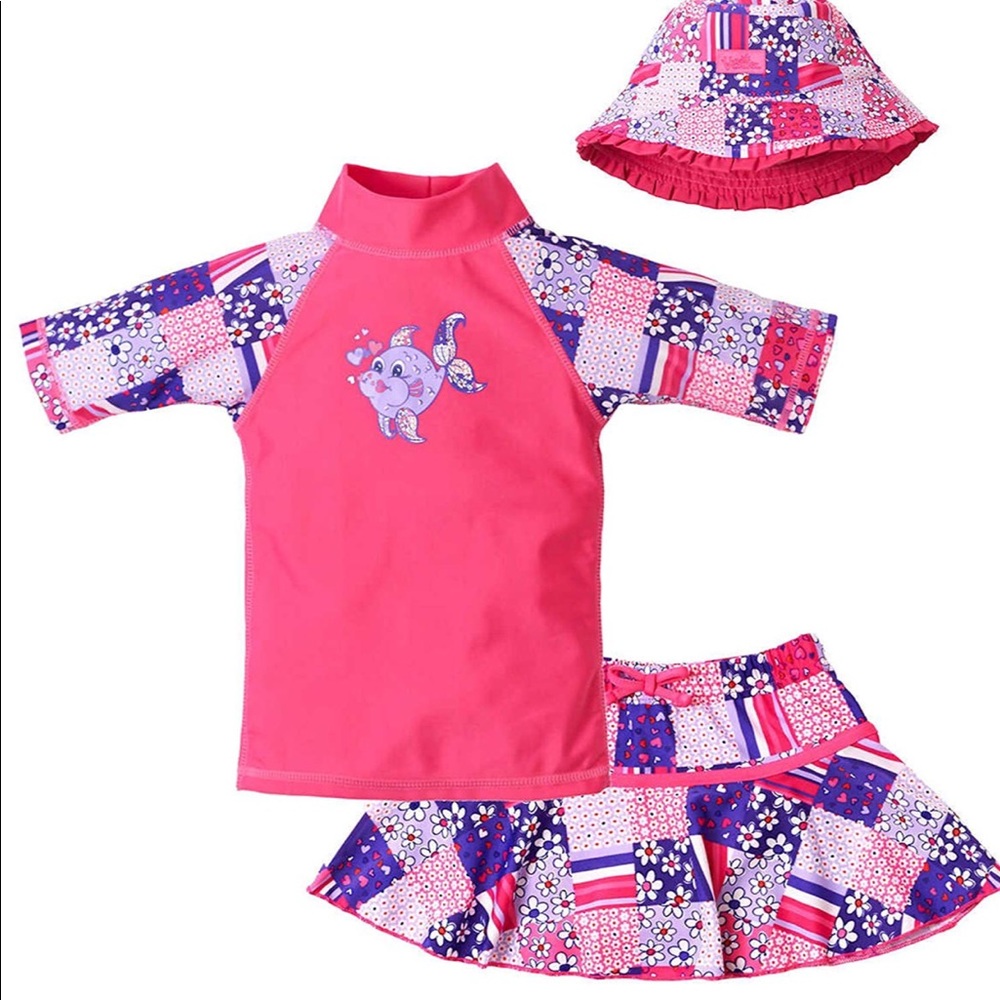 Girls rash guard swimsuit